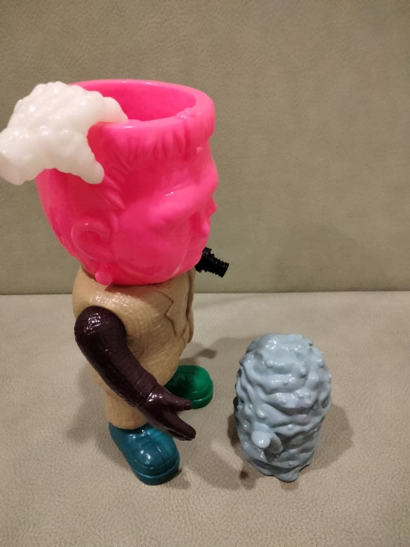 ソフビ　kaijurestaurant Bloody Franky Candy