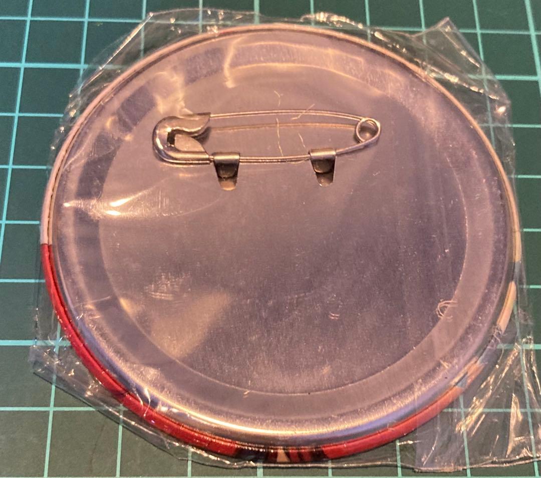 景品　非売品　缶バッジ　ドラマダ　紅雀　ガールズアトラクション　ニトロキラル