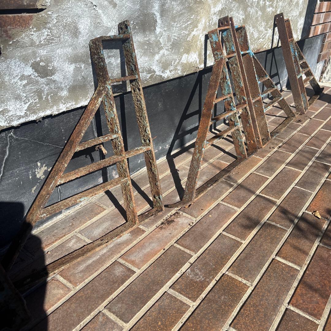 アンティーク 古い 鉄製 アイアン 棚受け L字 金具 ブラケット ７本セット