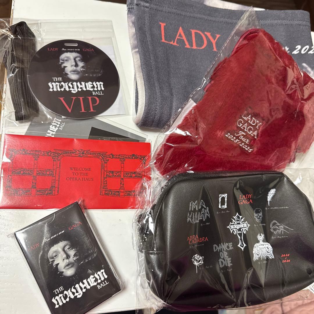 新品Lady Gaga VIP Gold Merch セット 2026レディガガ
