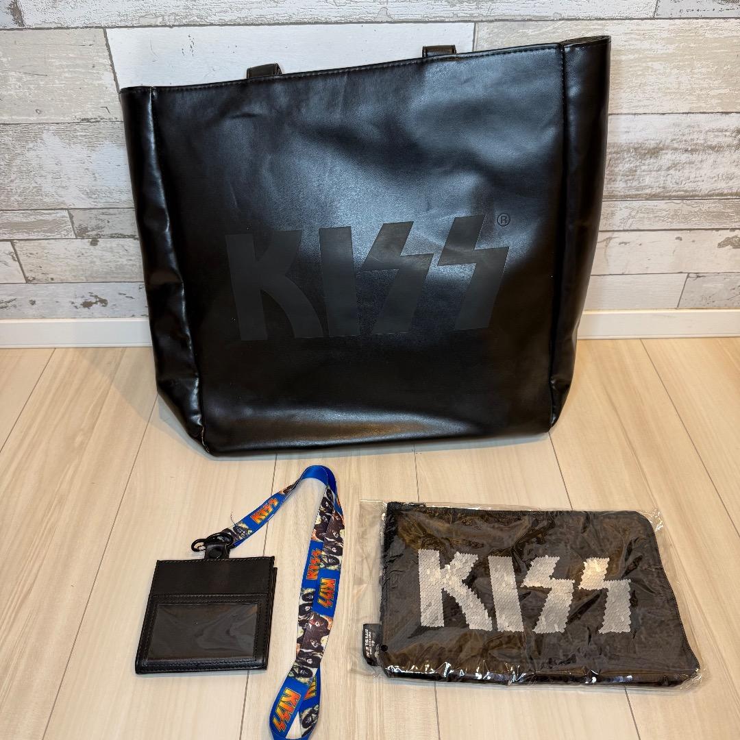 KISS 2019来日 VIPグッズ 直筆サイン 他おまけ付き！！