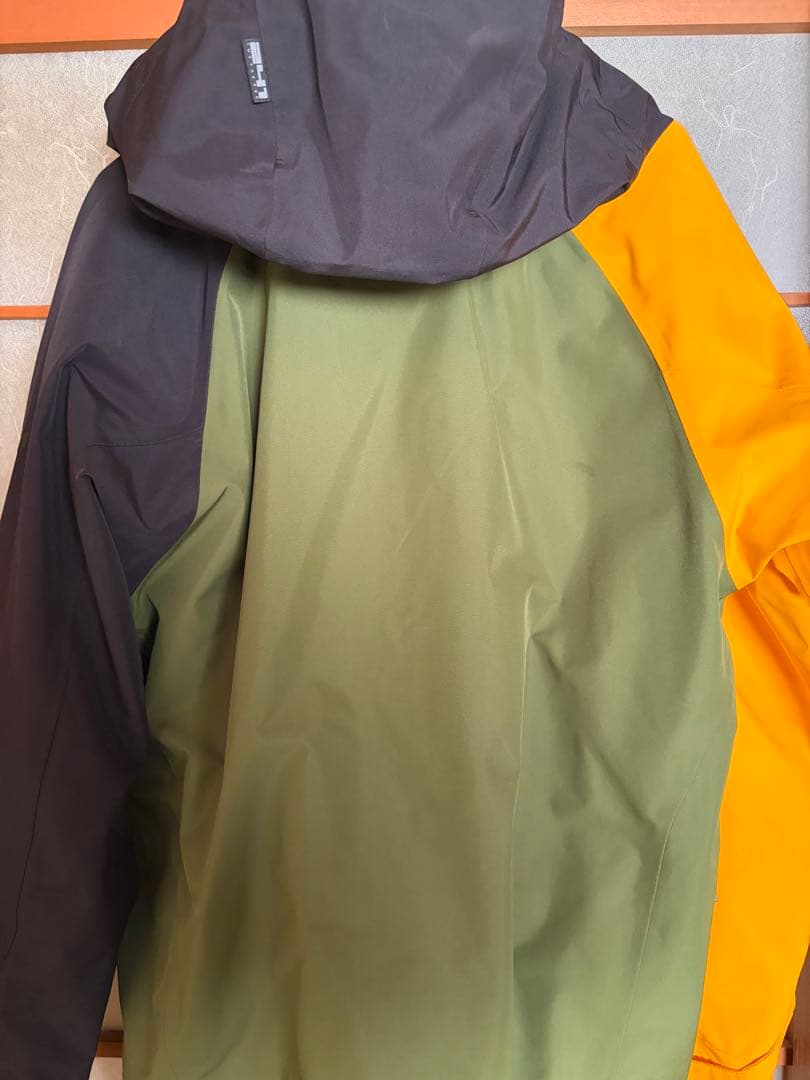 241 TWIN FOR ONE スノーボードジャケット