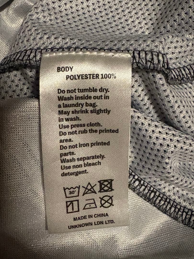 unknown london 半t サッカーtシャツ