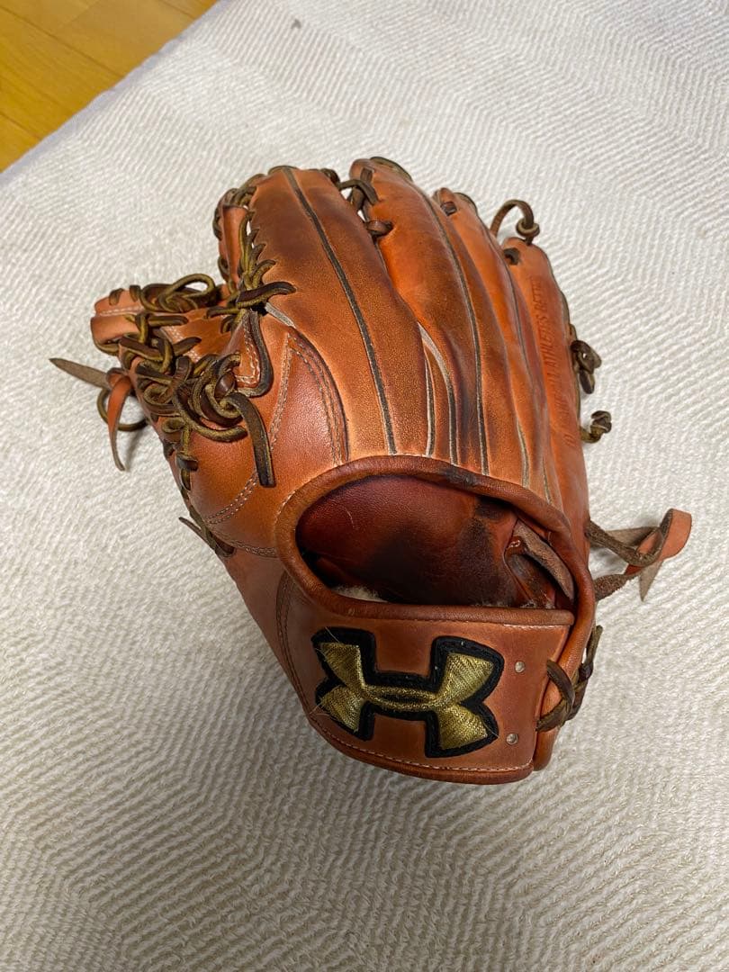 【最終】Under Armour ブラウン 硬式用野球グローブ
