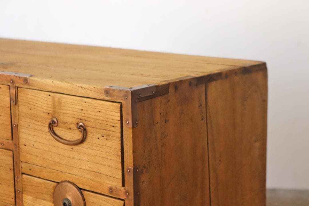 レトロ 時代箪笥 小振り 桐たんす タンス 収納 引き出し 抽斗 6杯 古家具