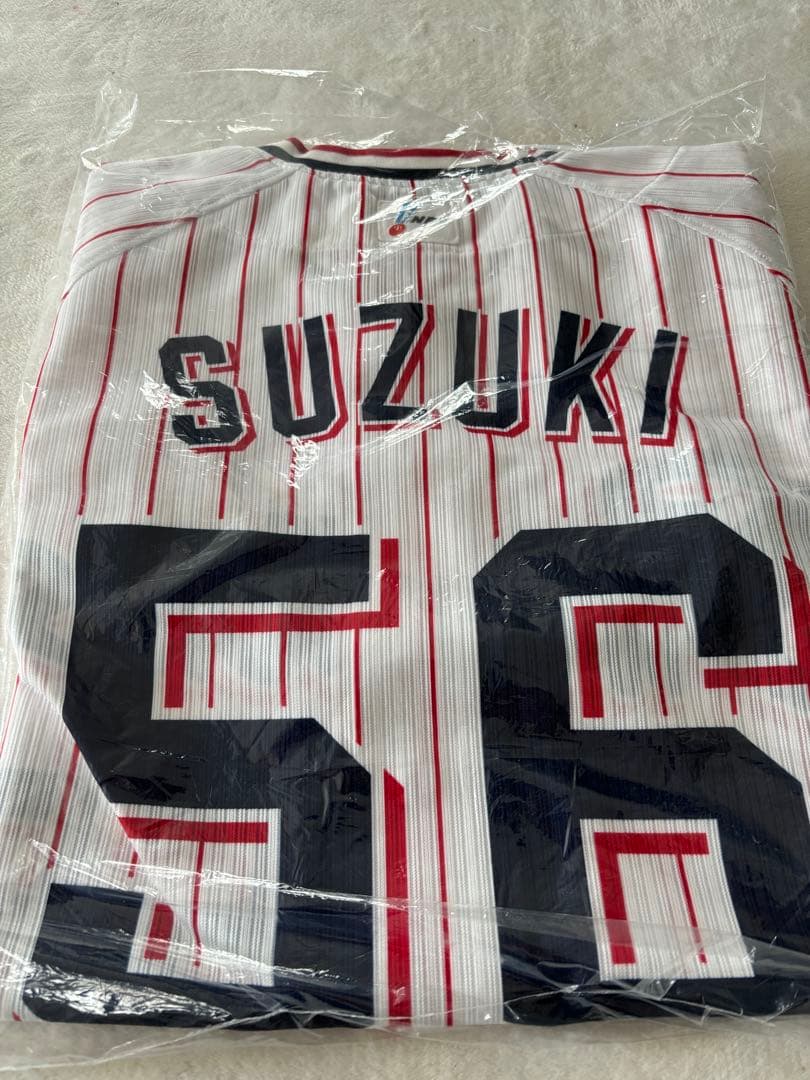 ヤクルトスワローズ　鈴木選手　実使用ユニフォーム