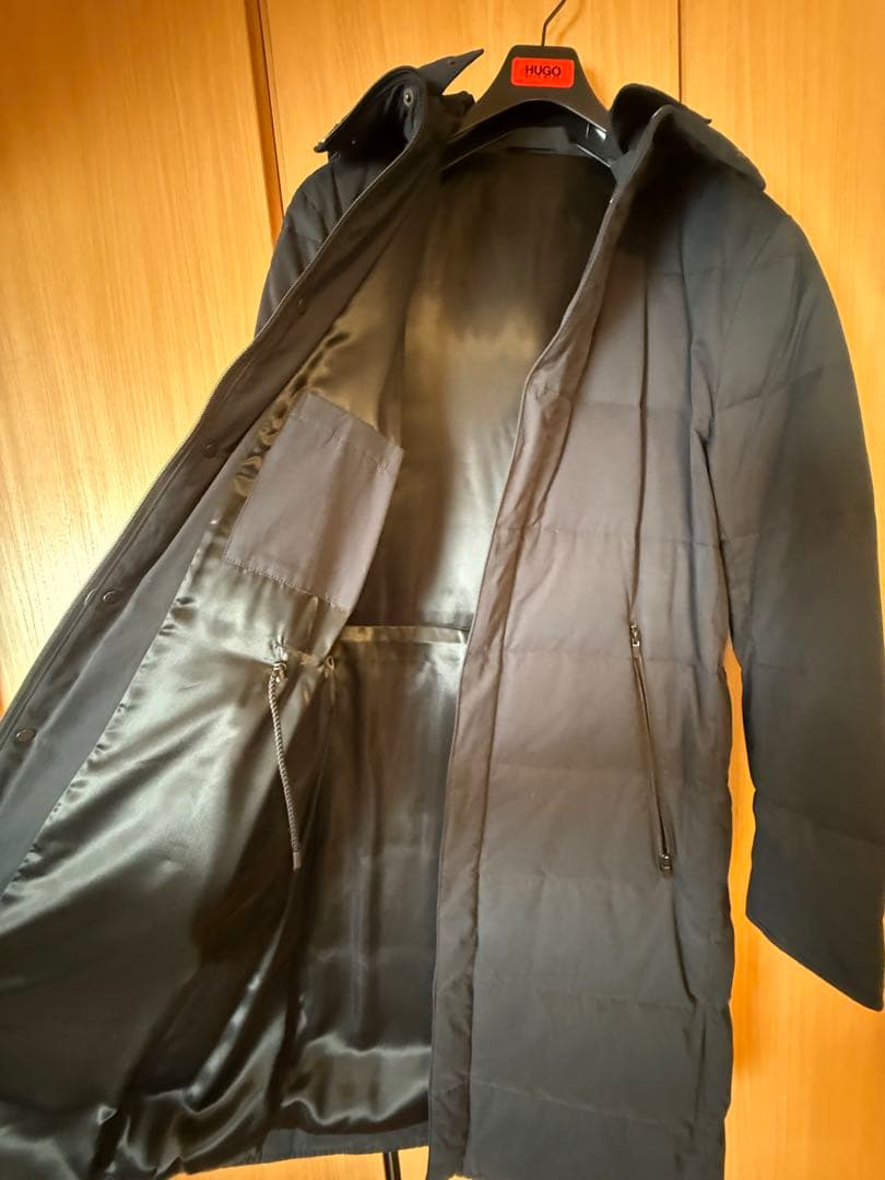 HUGO BOSS（ヒューゴボス）正規品 ベンチコート XLサイズ（フード付き）