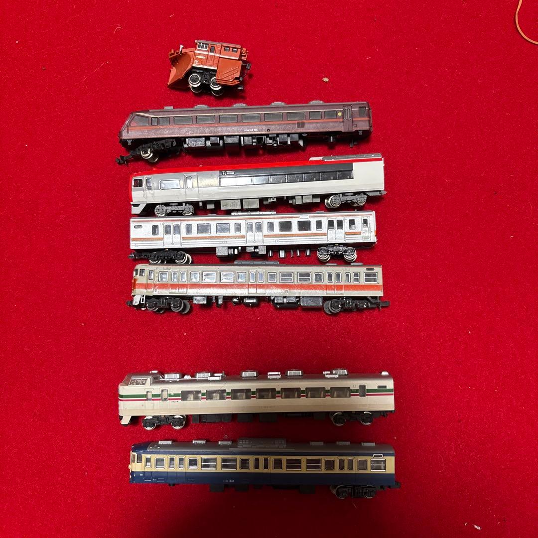 レール 多数部品大量まとめ出品ジャンク品tomix 他 車両6台　値引きできます