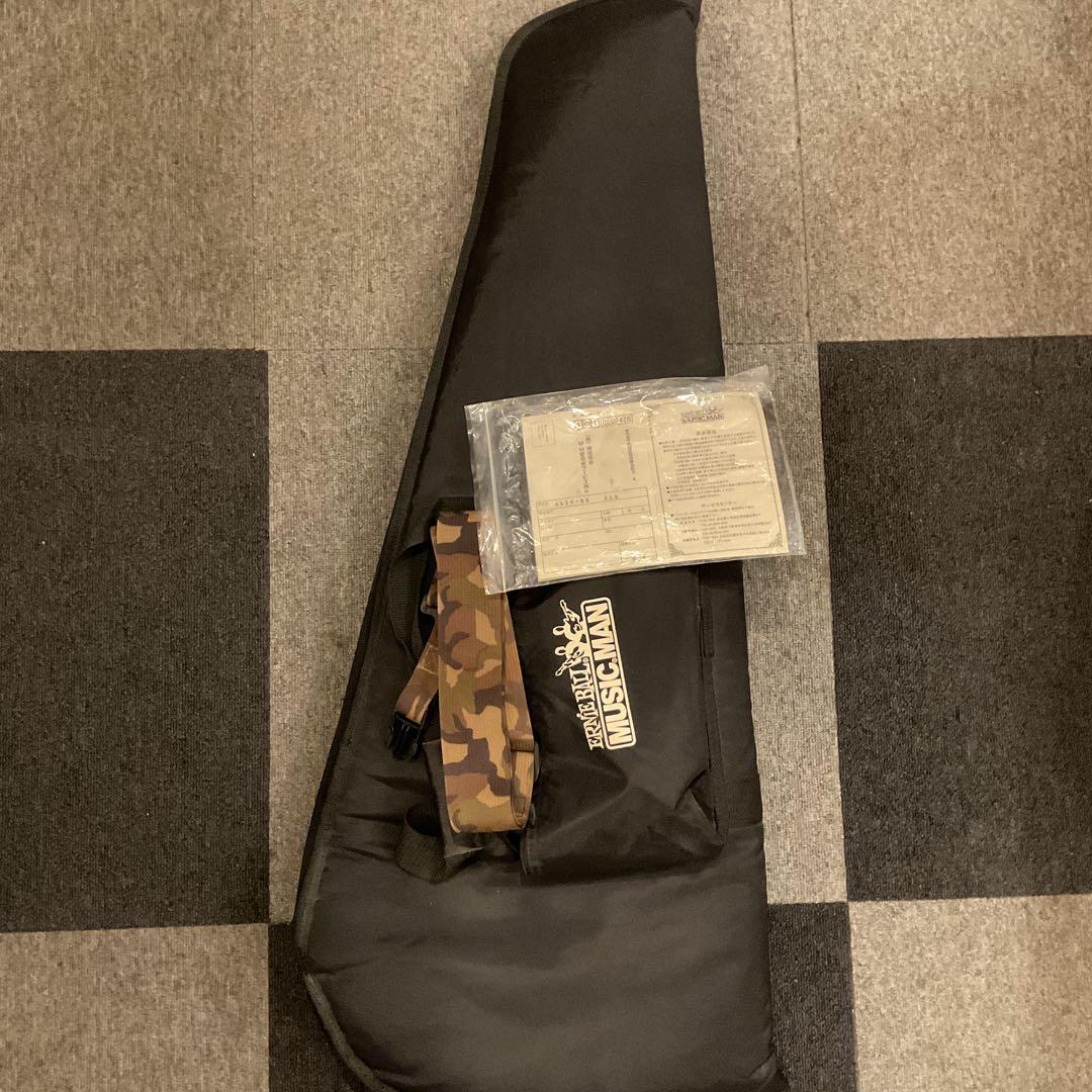 MUSIC MAN エレキギター