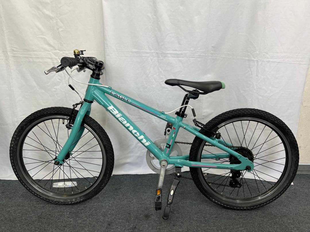 ジュニアスポーツサイクル　Bianchi EAGLE ビアンキ　イーグル