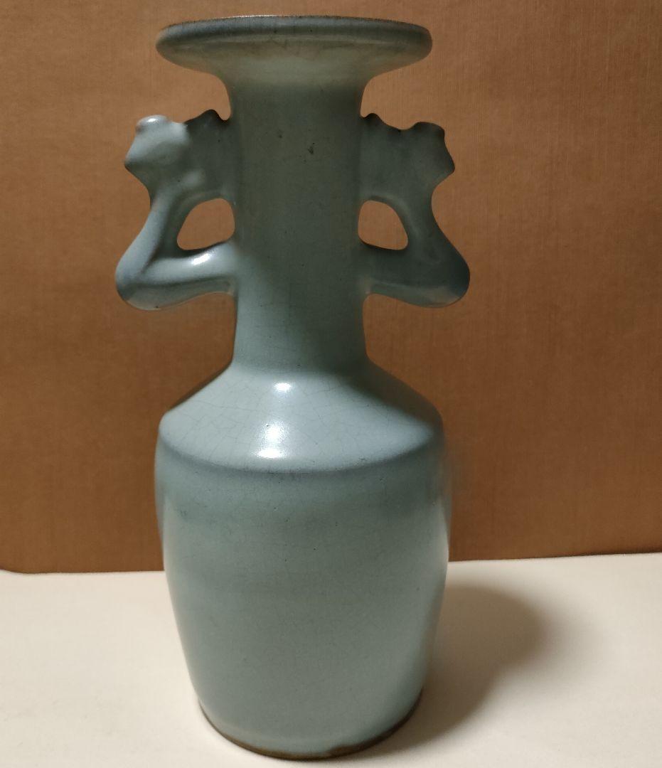 Q*t様 中国美術　月白釉　時代物　アンティーク　双耳花入　花瓶　仿汝窯　清朝