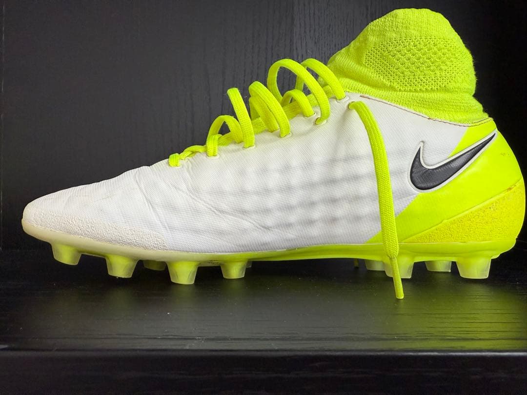 Nike Magista オーデン2 HG-E