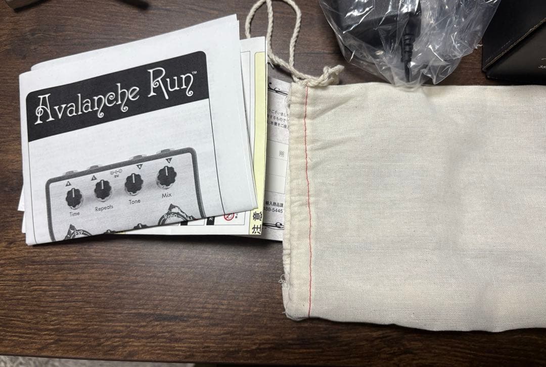 ギター EARTHQUAKER DEVICES Avalanche Run