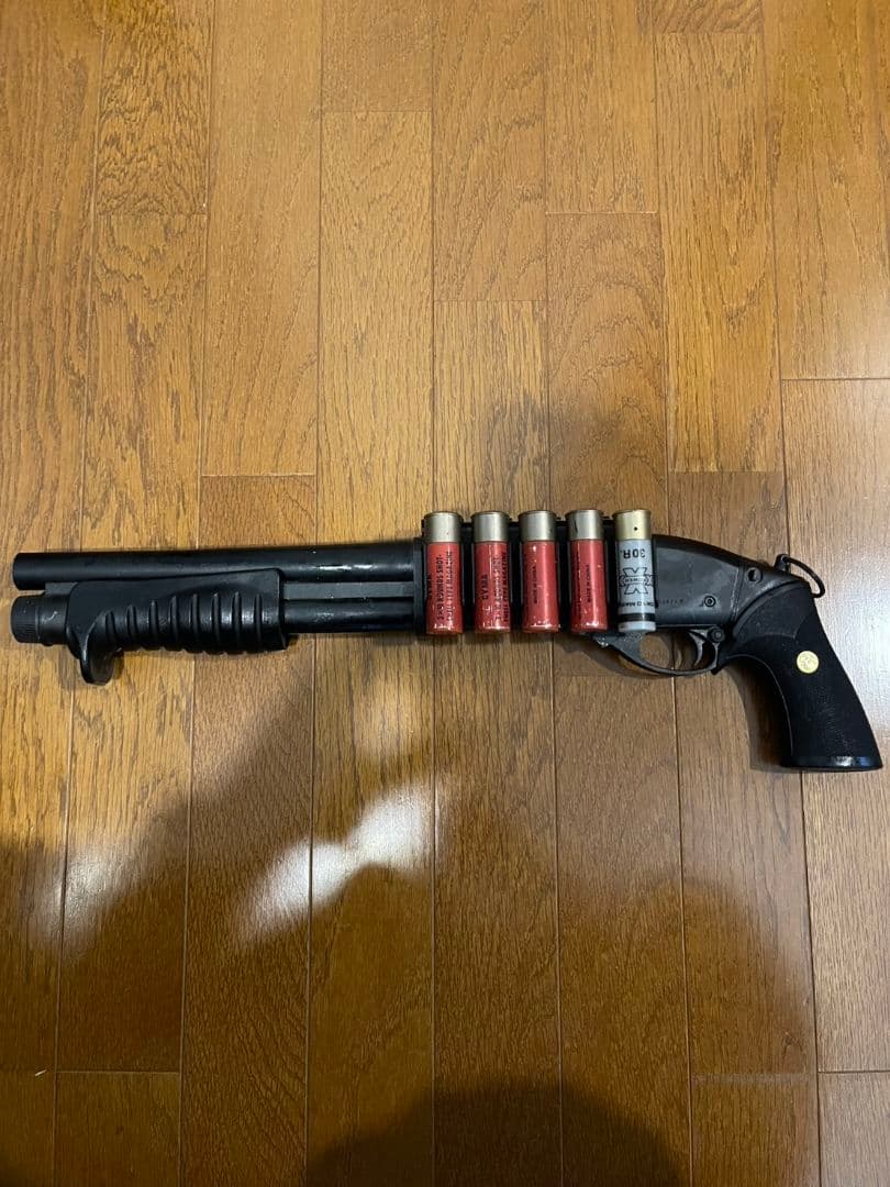 東京マルイ　ガスショットガンM870 ブリーチャー