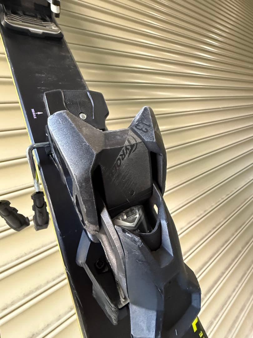 スキー K2 Poacher 170 attack13