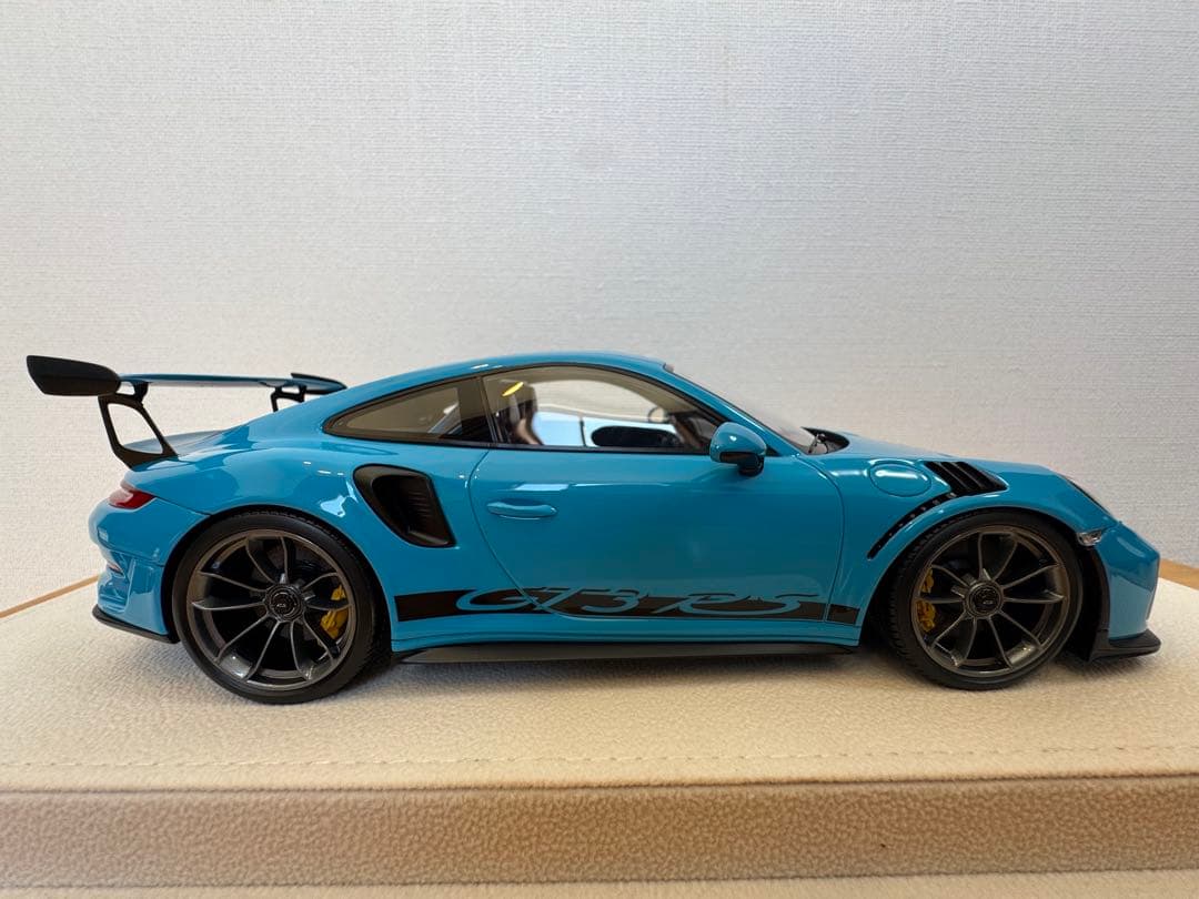 【EIDOLON】EML060B Porsche 911 GT3 RS 2018