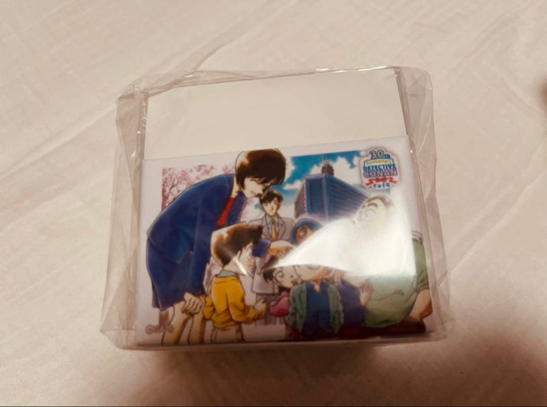 名探偵コナン 連載30周年記念カフェ スクエア缶バッジA・B コンプ／色紙 2枚