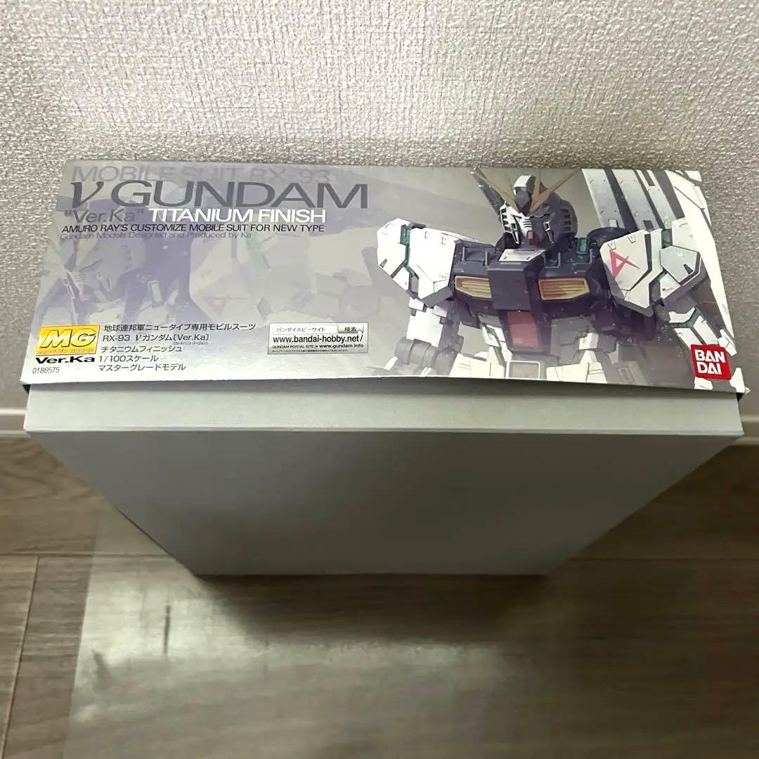 MG νガンダム Ver.Ka チタニウムフィニッシュ