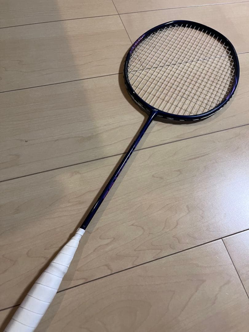 ヨネックスバドミントンラケット　ASTROX 00