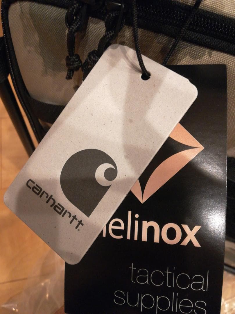 ヘリノックスCarhartt カモフラージュ折りたたみテーブル