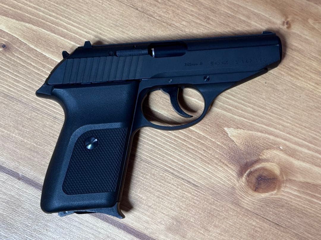 【難あり要説明欄参照】KSCP230JP　HW　ガスガン