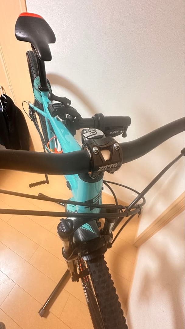 お引き取り限定 富山,金沢 県 2020GTAvalanche マウンテンバイク