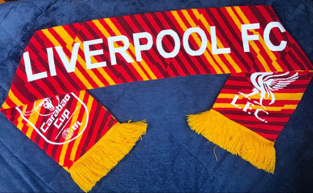 【優勝記念品/日本未発売】 リバプール チャンピオン マフラー　カラバオカップ