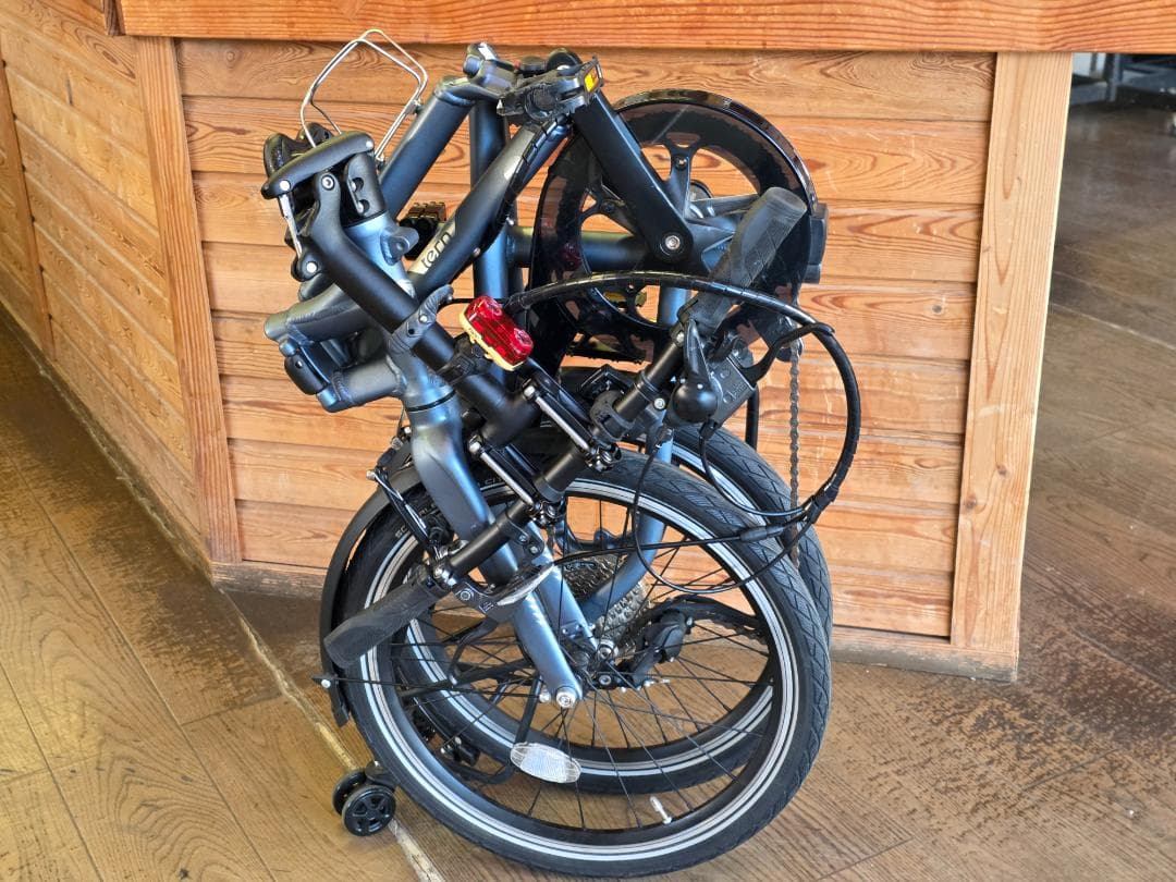 Tern BYB P8 20インチ 最小折り畳み自転車