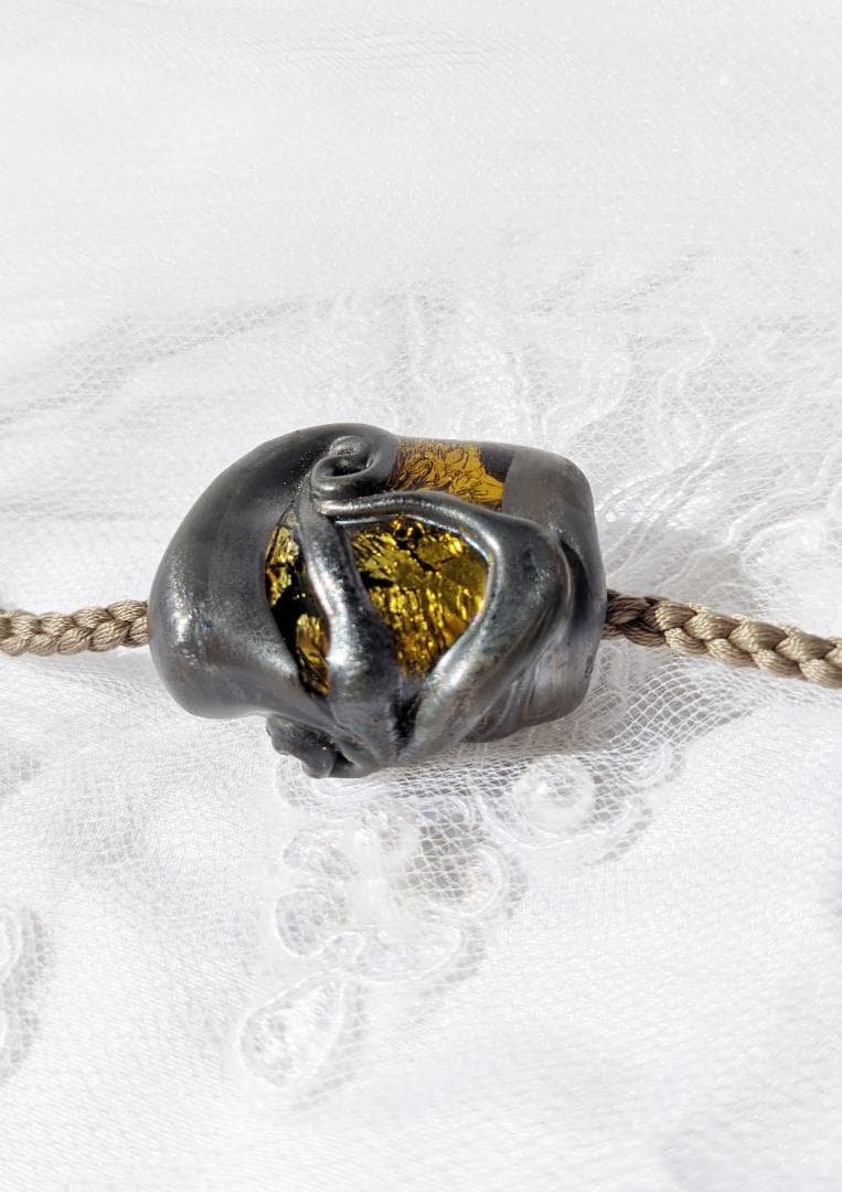 吉田正子トンボ玉（拾玖）　「江戸組み紐」ネックレス　ガラス玉に込めた日本画