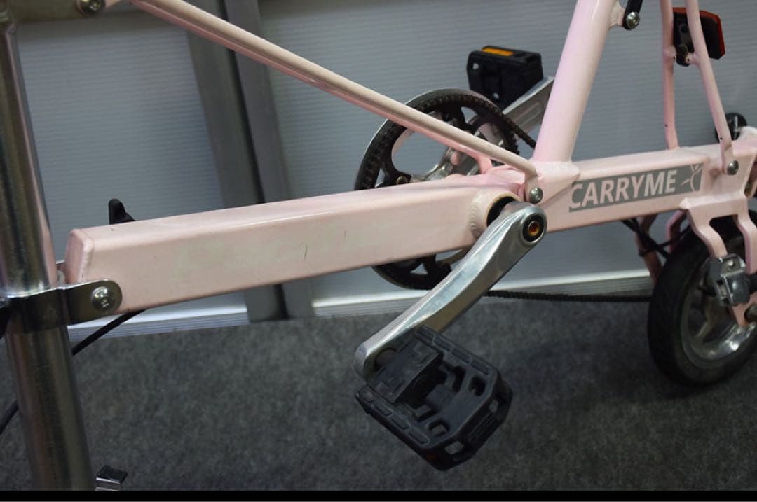 連休値引き兵庫県神戸市よりCARRY ME Pacific 折り畳み自転車です。