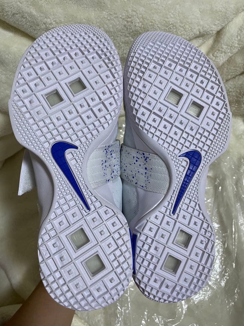 激レア！ナイキ レブロン ズーム ソルジャー10 \"ハイパー コバルト\"