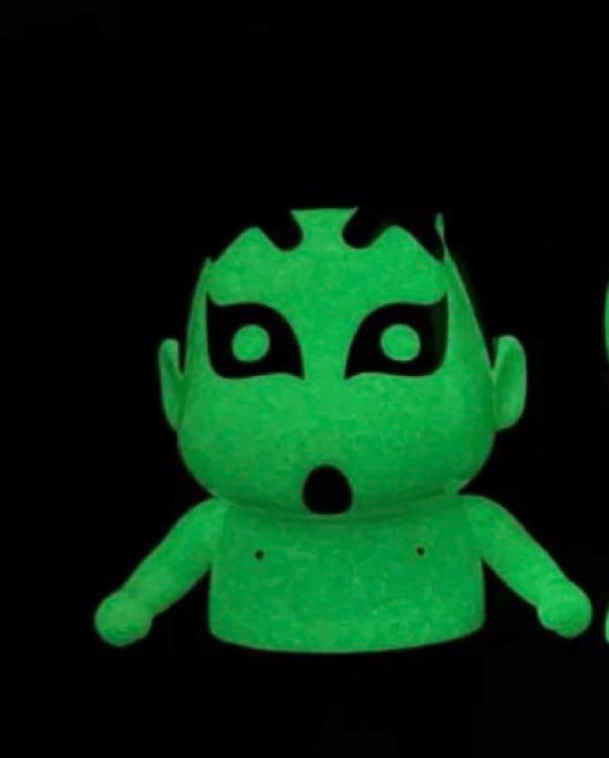 クレヨンしんちゃん パンクドランカーズ アイツ ソフビ　畜光　30体限定