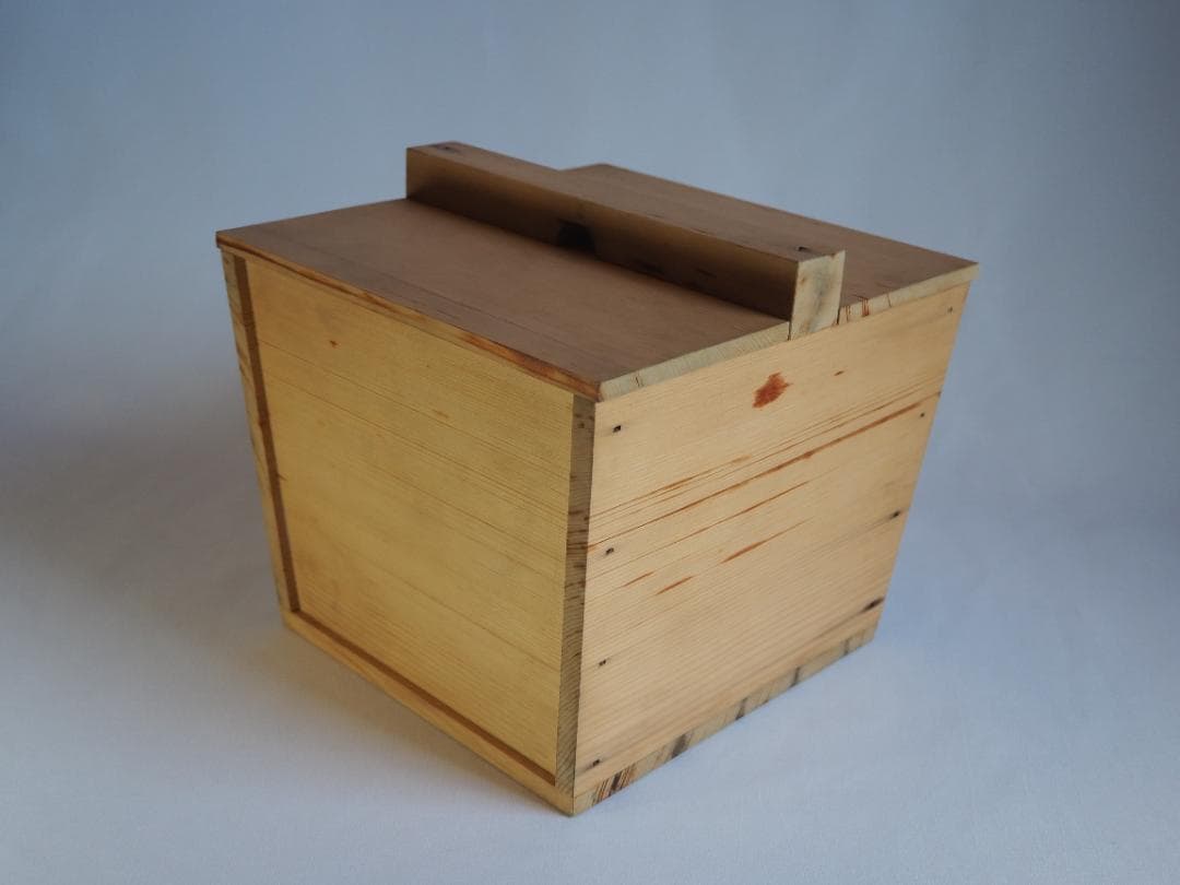 裏千家14世淡々斎宗室御書付『利休好釣瓶水指』2代岩木裕軒造（共箱）