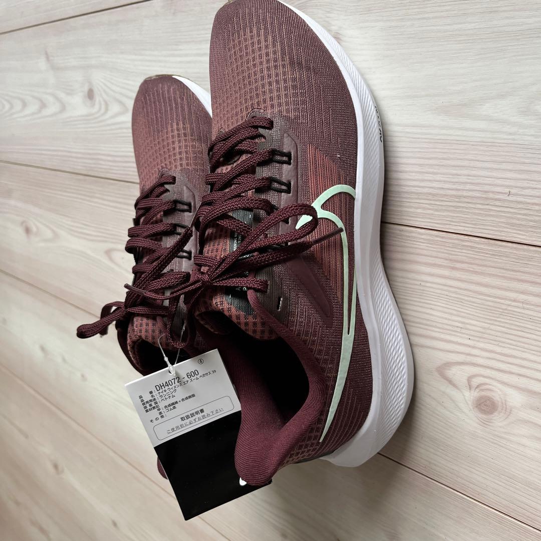 NIKE レディース　エアズームペガサス39
