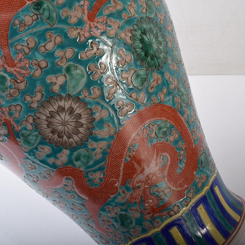 中国　大清康煕年製　粉彩　唐草雲龍図　梅瓶　V　7794C