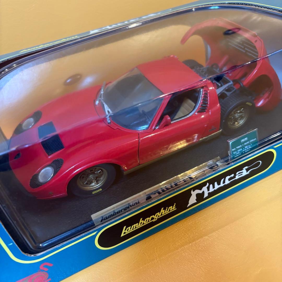 コンセプト企画 1/18 京商・イオタ、アンソン・ミウラ2台