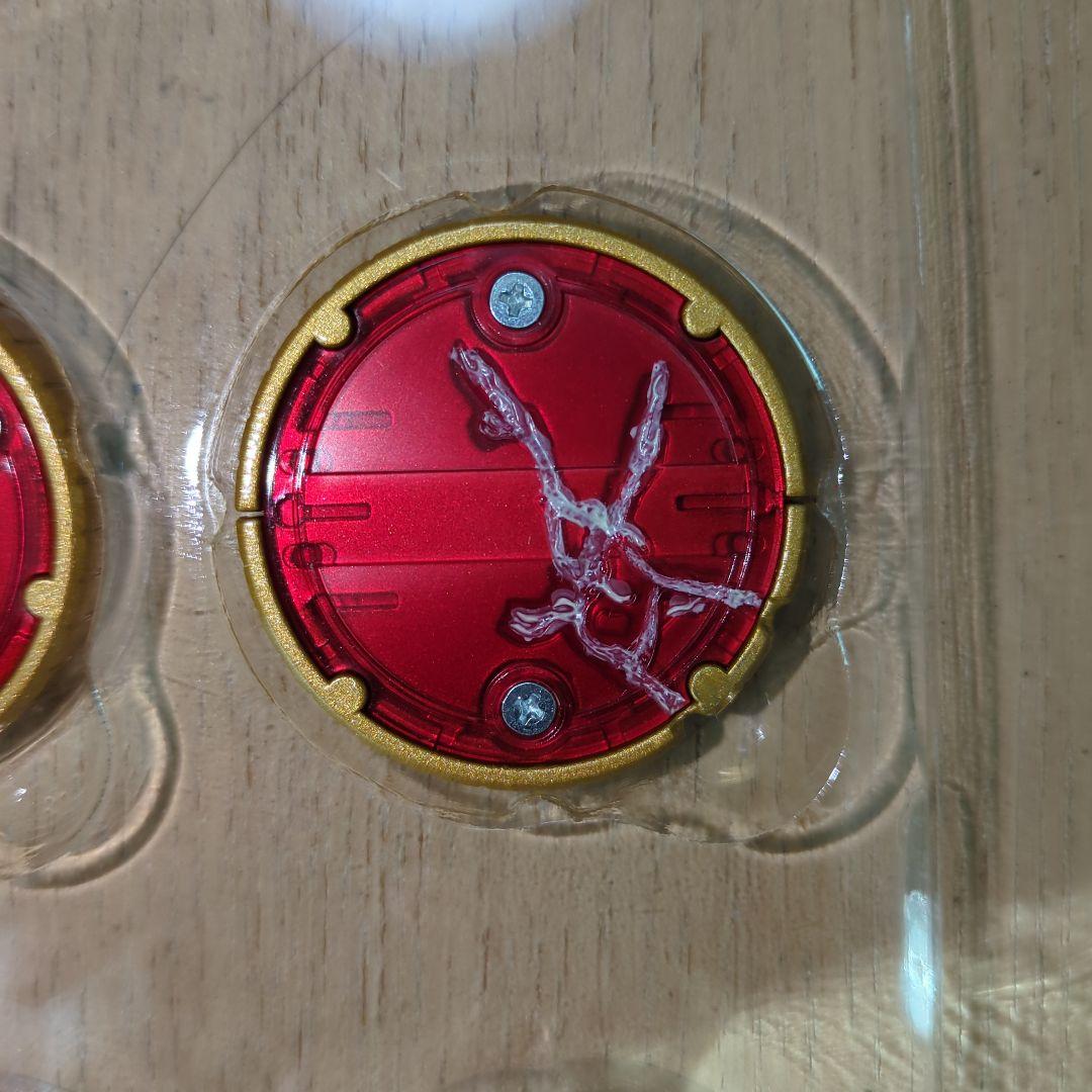 ひび割れたタカメダル　割れたタカ　csmオーズドライバーコンプリートセット付属