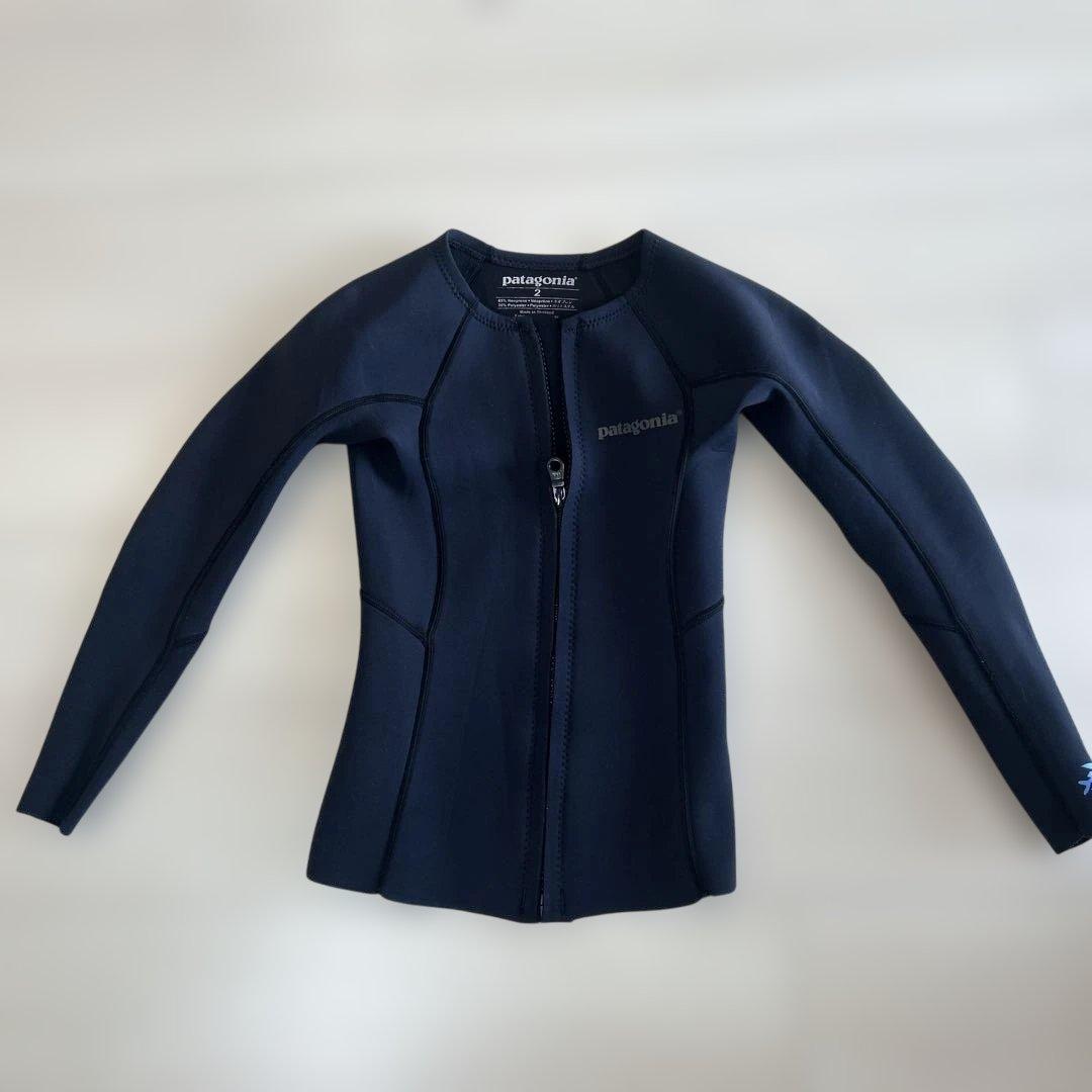 美品！patagonia ネイビー タッパー レディース　サイズ2