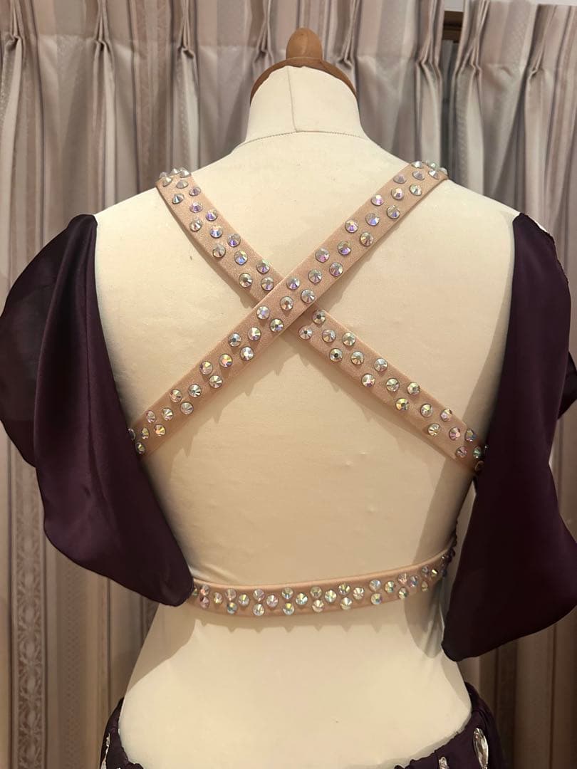 Madela、紫のベリーダンス 衣装