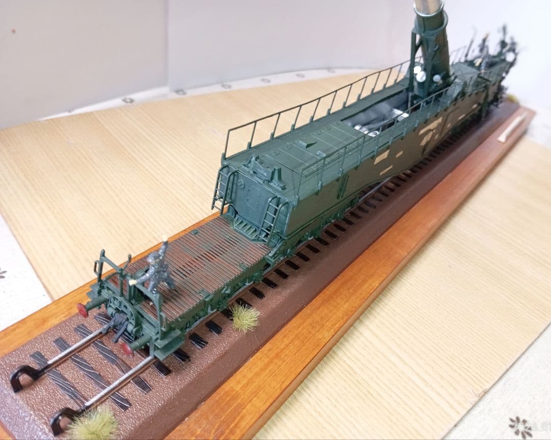 ドイツ列車砲 K5(E)レオポルド　展示台付き②