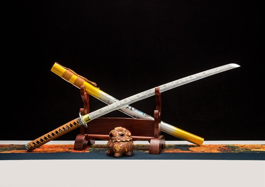 竜に化ける 日本刀 模造刀 居合刀 斬馬刀 龍泉剣 清剣 唐刀 漢剣