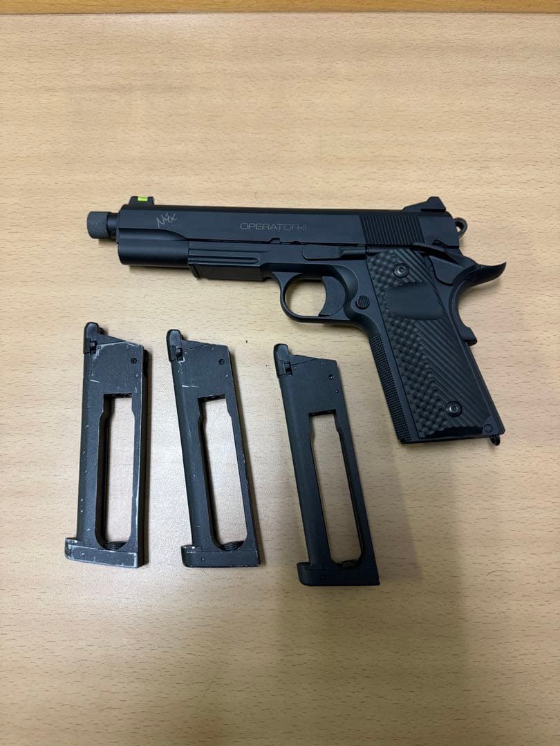 カーボネイトM45DOCナイトシフト マガジン3本 ガス漏れ防止バルブレンチ付き