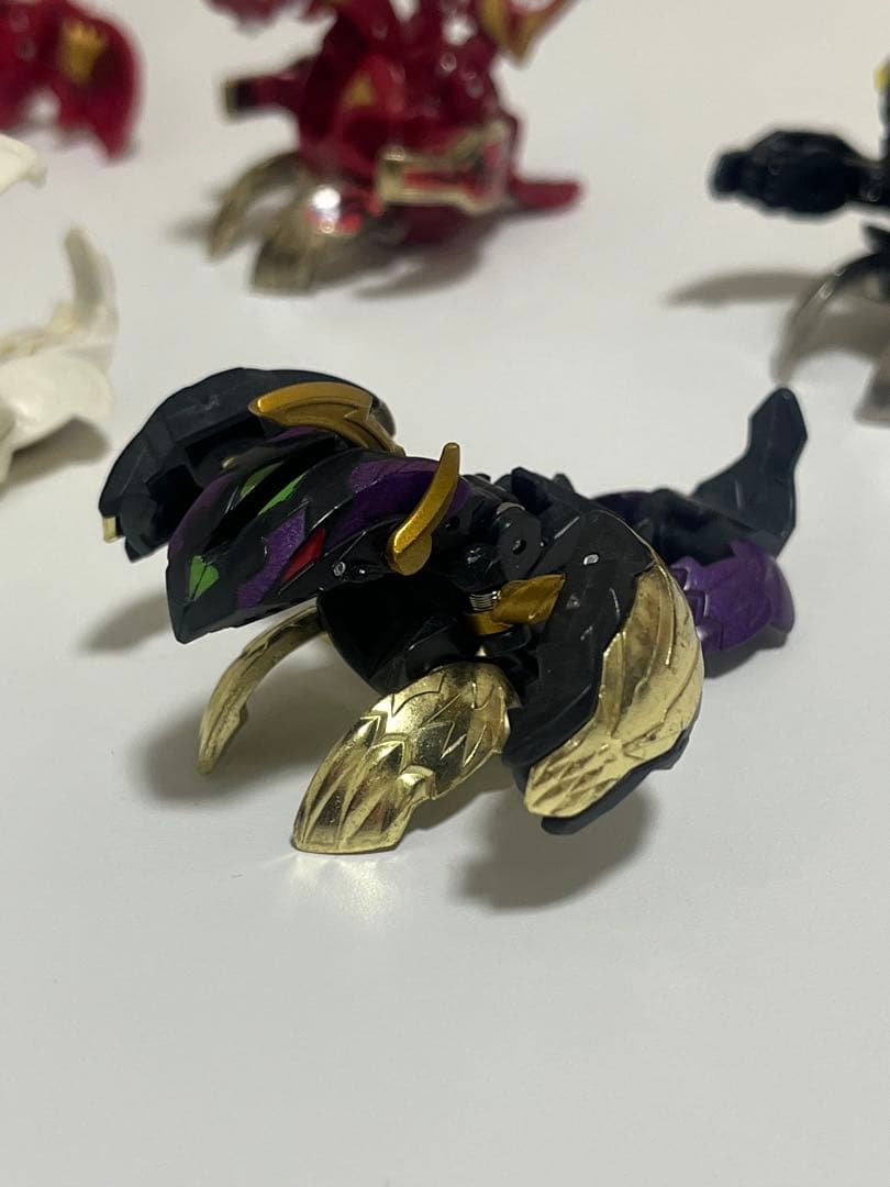 爆丸　タヴァネル、ドラガオン、ムニキス他