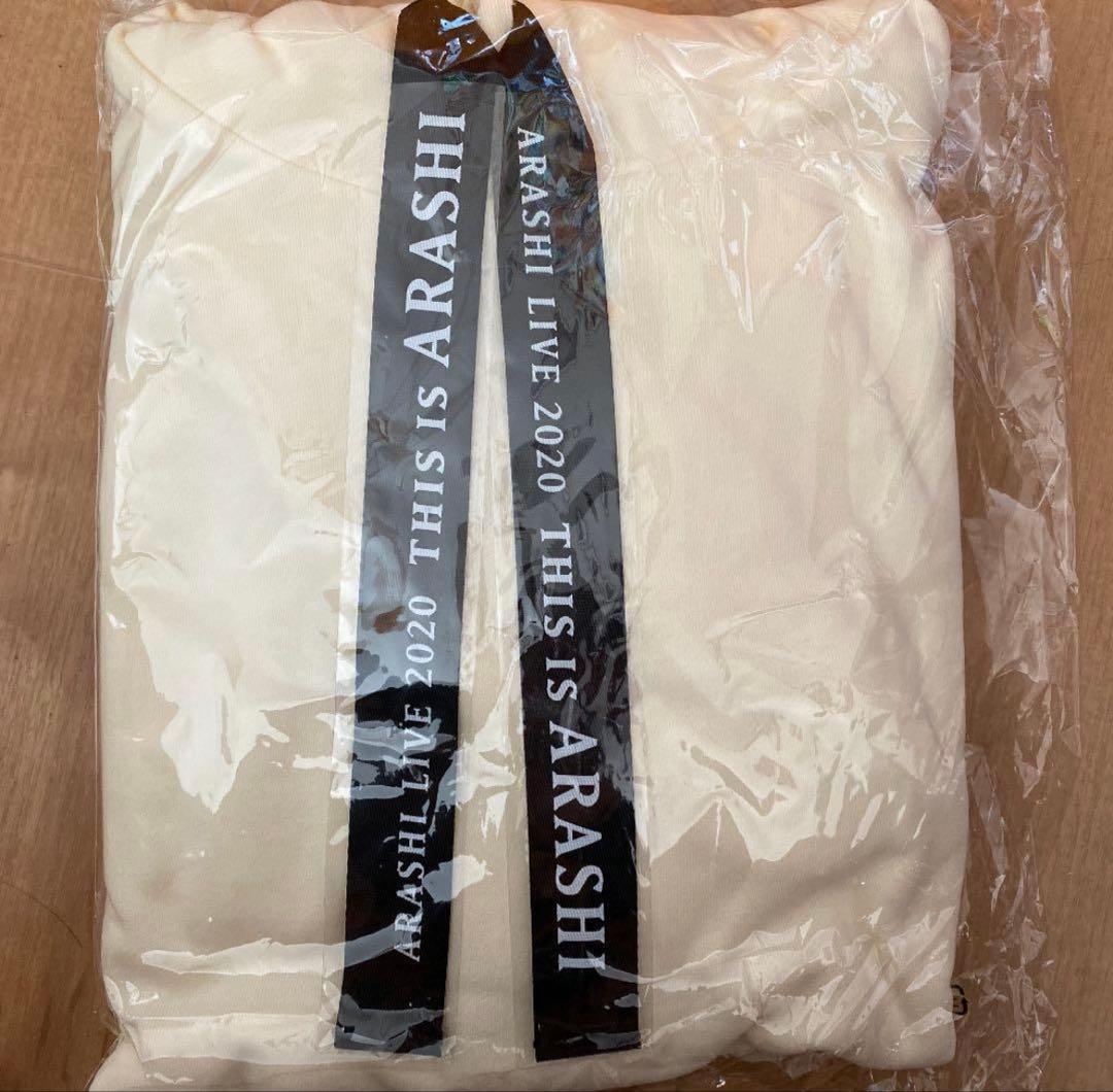 This is ARASHI グッズのパーカー新品未使用アイテム
