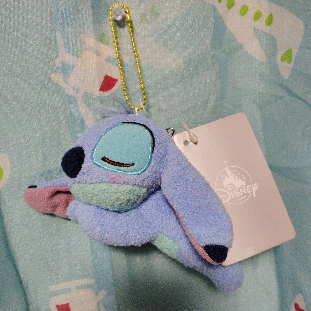ディズニーストア　スティッチ　プラッシュキーチェーン　ぬいば