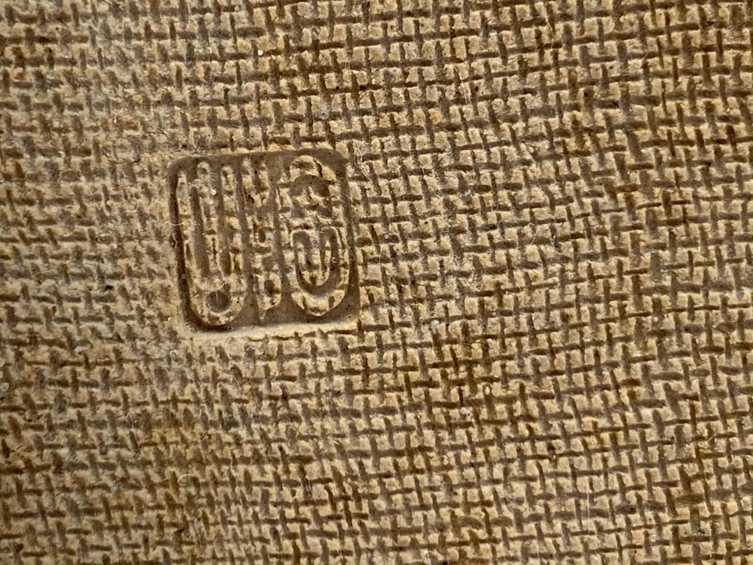 渚鴎陶山製　『飴釉　方壺』　共箱　美品　K1023E