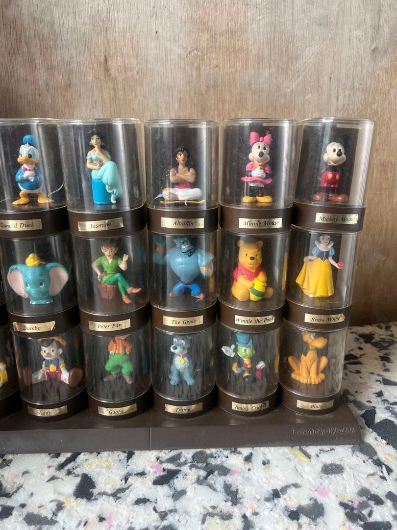 ディズニーキャラクターフィギュア東京三菱銀行レア18個セット