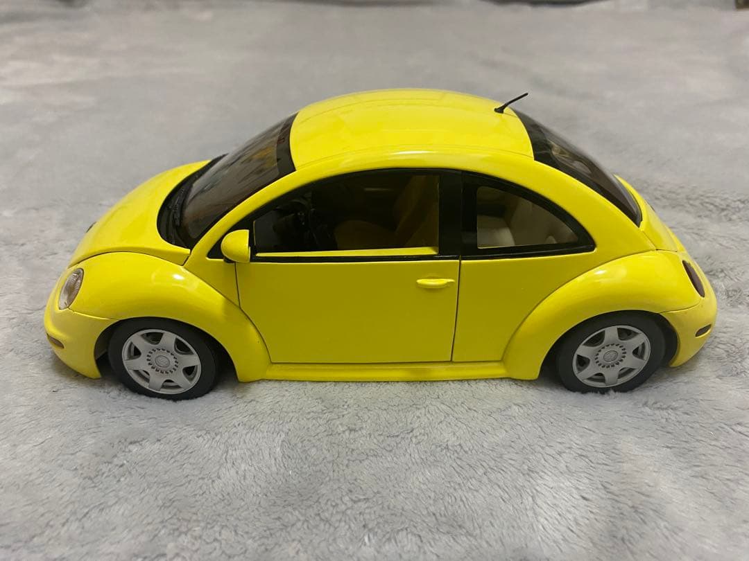 ミニカー GATE VW Beetle 1999 1/18