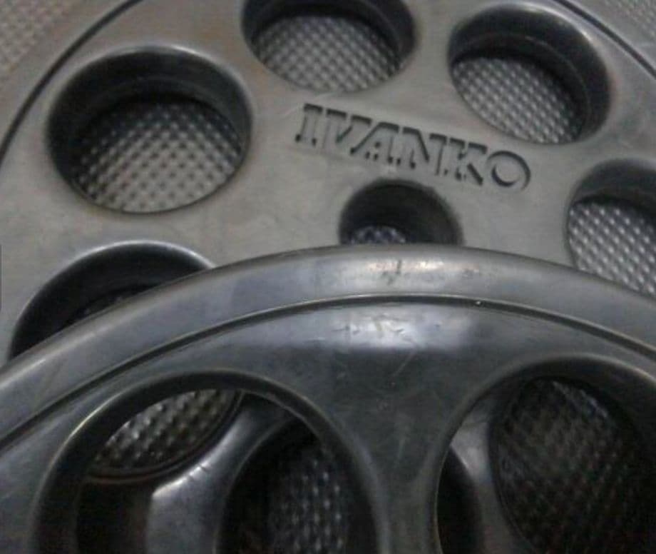 イバンコ IVANKOオリンピックラバーイージーグリッププレート15kg2枚