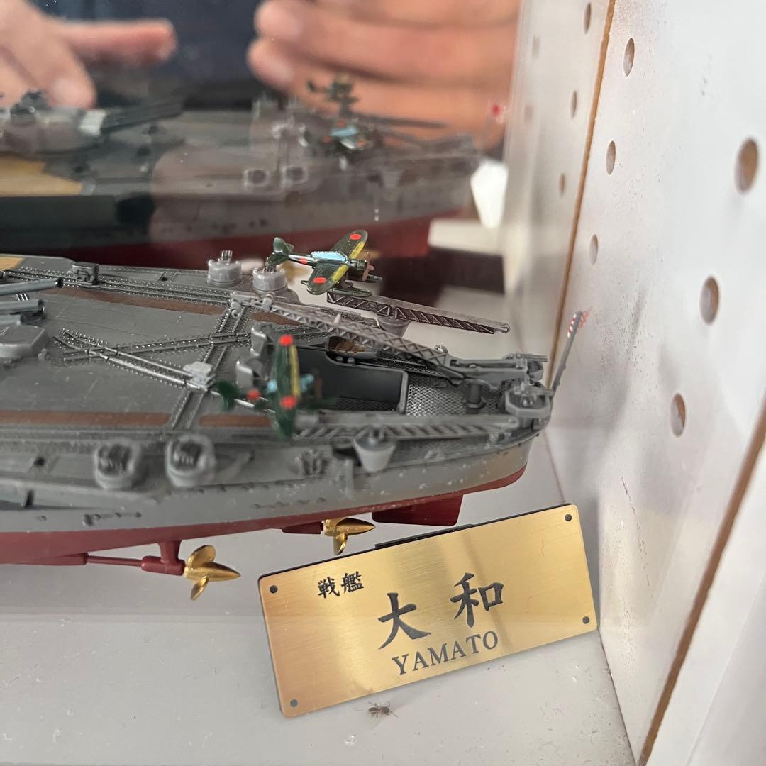 艦船模型完成品　木製ケース鏡付き